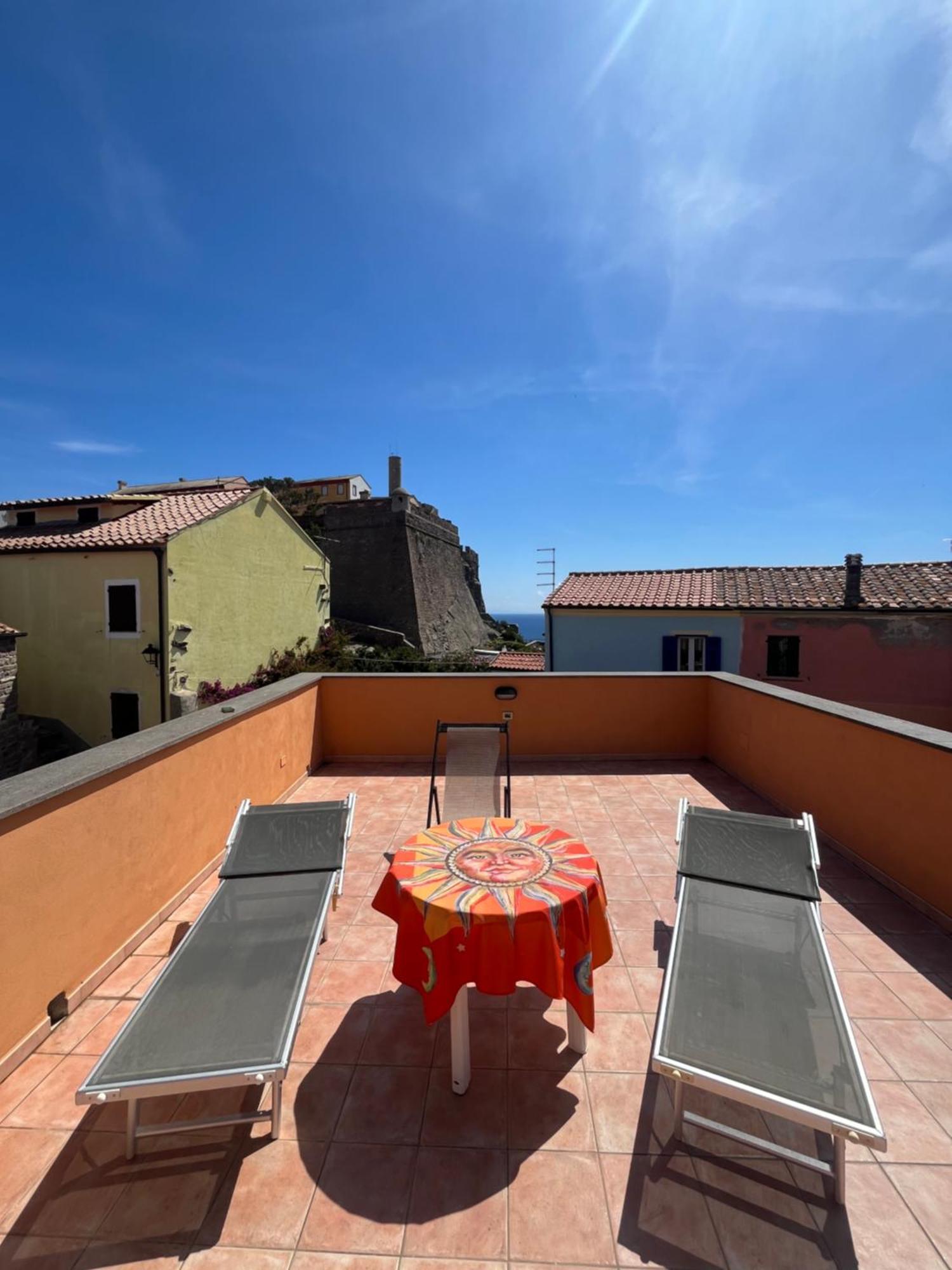 Casa Vista Castello Villa Капрая Екстериор снимка